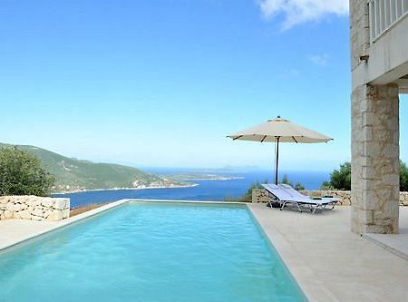 Urania Luxury Villas Pondi Экстерьер фото